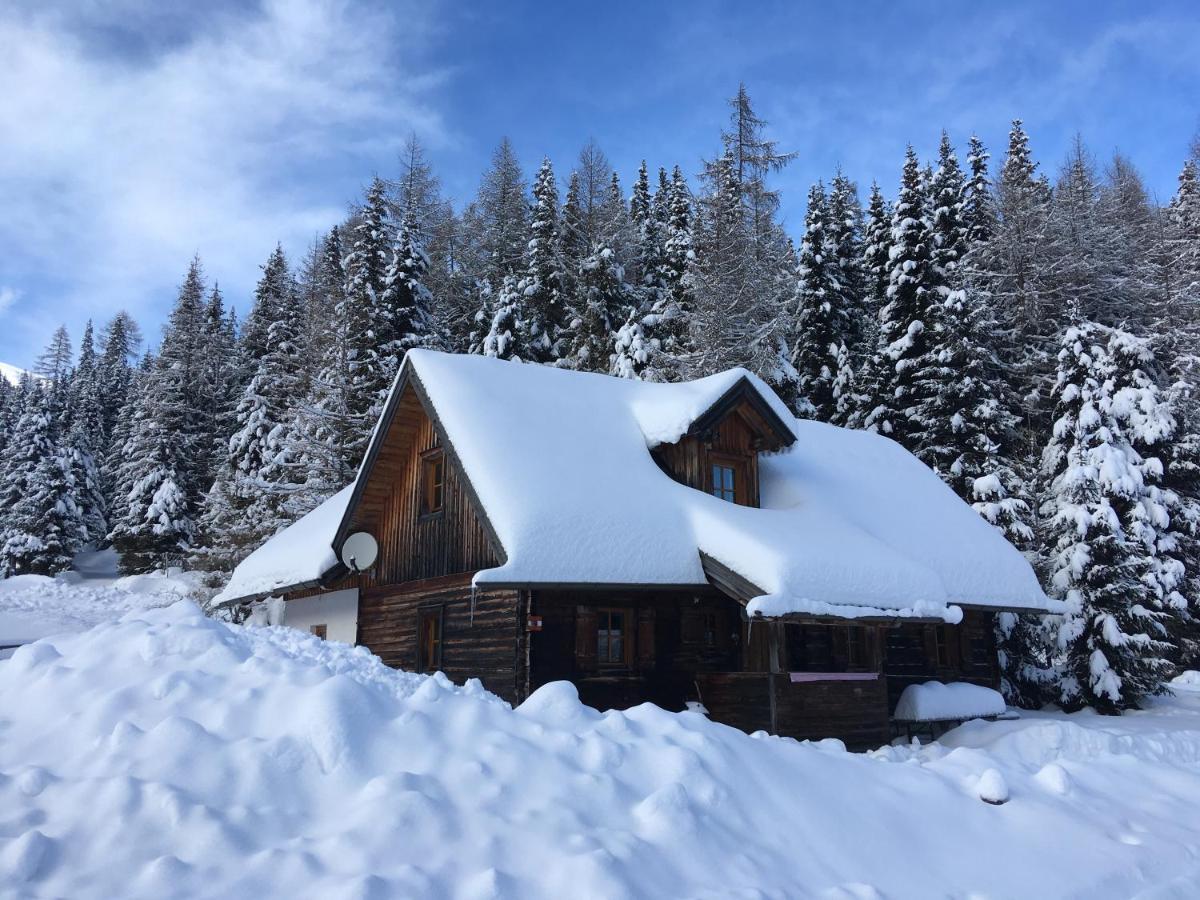 Aparthotel Zum Wohle Oberwoelz Stadt Exterior foto